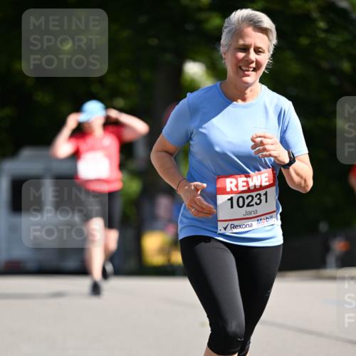 08.06.2024 - REWE Women's Run Dr. Thomas Lammeyer http://msf.ph/oto/6252237 09.06.2024 09:52:01 Laufen 10231 meine-sportfotos.de
