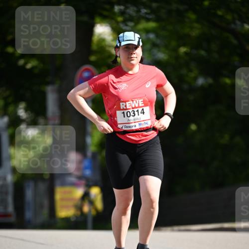08.06.2024 - REWE Women's Run Dr. Thomas Lammeyer http://msf.ph/oto/6252249 09.06.2024 09:52:03 Laufen 10314 meine-sportfotos.de