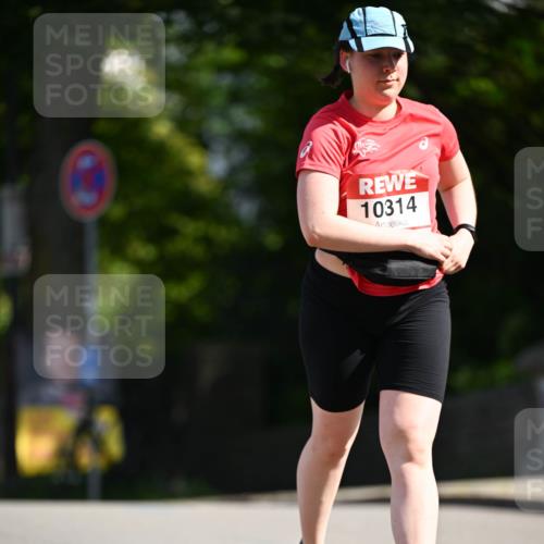 08.06.2024 - REWE Women's Run Dr. Thomas Lammeyer http://msf.ph/oto/6252259 09.06.2024 09:52:04 Laufen 10314 meine-sportfotos.de