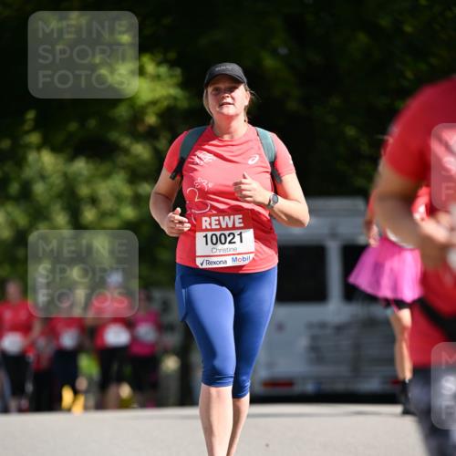 08.06.2024 - REWE Women's Run Dr. Thomas Lammeyer http://msf.ph/oto/6252315 09.06.2024 09:52:11 Laufen 10021 meine-sportfotos.de