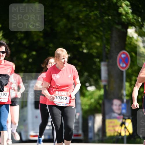 08.06.2024 - REWE Women's Run Dr. Thomas Lammeyer http://msf.ph/oto/6252361 09.06.2024 09:52:21 Laufen 0193, 10342 meine-sportfotos.de