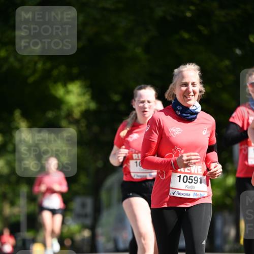 08.06.2024 - REWE Women's Run Dr. Thomas Lammeyer http://msf.ph/oto/6252412 09.06.2024 09:52:26 Laufen 10, 10591 meine-sportfotos.de