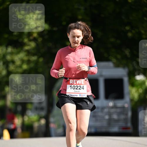 08.06.2024 - REWE Women's Run Dr. Thomas Lammeyer http://msf.ph/oto/6252435 09.06.2024 09:52:32 Laufen 10224 meine-sportfotos.de