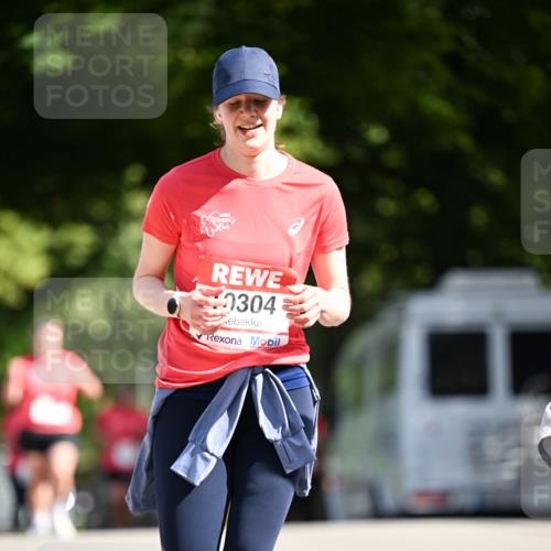 08.06.2024 - REWE Women's Run Dr. Thomas Lammeyer http://msf.ph/oto/6252469 09.06.2024 09:52:36 Laufen 304 meine-sportfotos.de