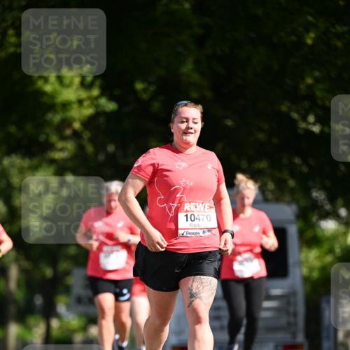 08.06.2024 - REWE Women's Run Dr. Thomas Lammeyer http://msf.ph/oto/6252495 09.06.2024 09:52:43 Laufen 10470 meine-sportfotos.de