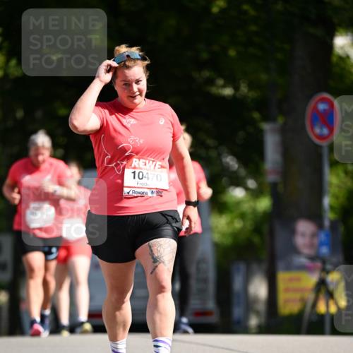 08.06.2024 - REWE Women's Run Dr. Thomas Lammeyer http://msf.ph/oto/6252502 09.06.2024 09:52:44 Laufen 10470, 4 meine-sportfotos.de