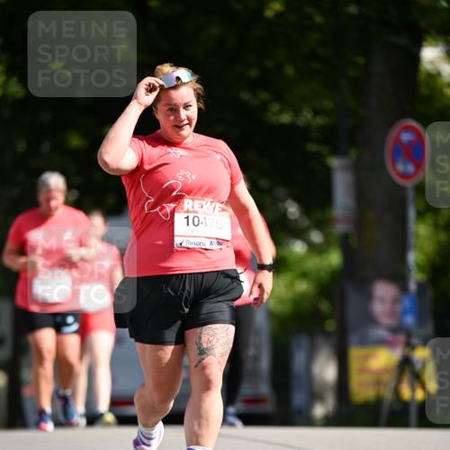 08.06.2024 - REWE Women's Run Dr. Thomas Lammeyer http://msf.ph/oto/6252503 09.06.2024 09:52:44 Laufen 3, 10470 meine-sportfotos.de