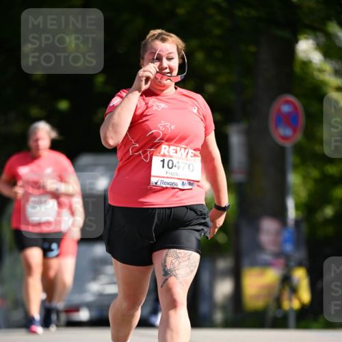 08.06.2024 - REWE Women's Run Dr. Thomas Lammeyer http://msf.ph/oto/6252511 09.06.2024 09:52:44 Laufen 10470 meine-sportfotos.de