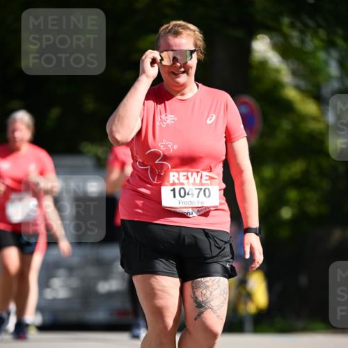 08.06.2024 - REWE Women's Run Dr. Thomas Lammeyer http://msf.ph/oto/6252517 09.06.2024 09:52:45 Laufen 10470 meine-sportfotos.de