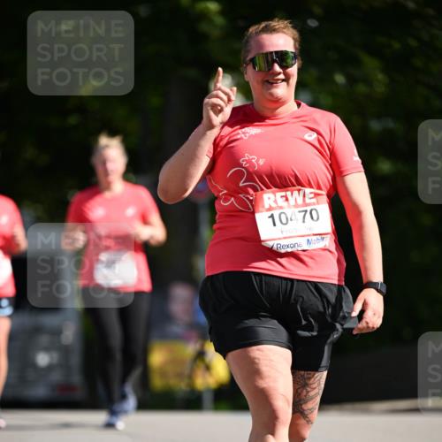 08.06.2024 - REWE Women's Run Dr. Thomas Lammeyer http://msf.ph/oto/6252523 09.06.2024 09:52:46 Laufen 10470 meine-sportfotos.de