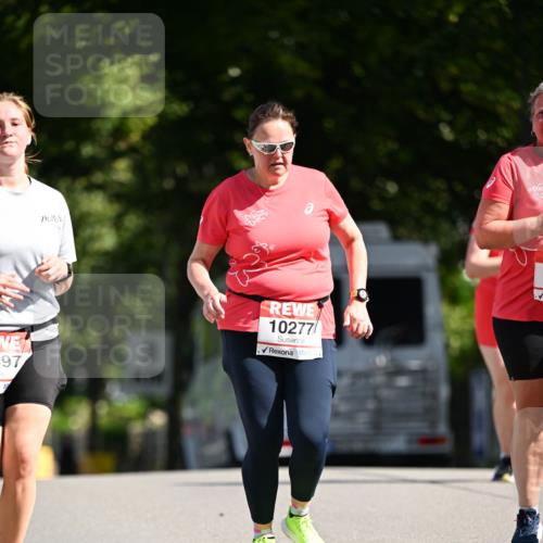 08.06.2024 - REWE Women's Run Dr. Thomas Lammeyer http://msf.ph/oto/6252545 09.06.2024 09:52:48 Laufen 197, 10277 meine-sportfotos.de