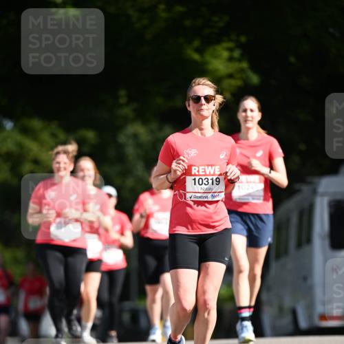 08.06.2024 - REWE Women's Run Dr. Thomas Lammeyer http://msf.ph/oto/6252661 09.06.2024 09:53:12 Laufen 10319, 1024 meine-sportfotos.de