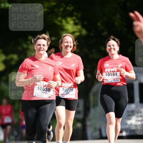 08.06.2024 - REWE Women's Run Dr. Thomas Lammeyer http://msf.ph/oto/6252701 09.06.2024 09:53:16 Laufen 10538, 10775, 10164 meine-sportfotos.de