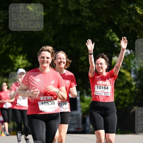 08.06.2024 - REWE Women's Run Dr. Thomas Lammeyer http://msf.ph/oto/6252722 09.06.2024 09:53:19 Laufen 10538, 0775, 10164 meine-sportfotos.de