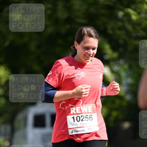 08.06.2024 - REWE Women's Run Dr. Thomas Lammeyer http://msf.ph/oto/6252826 09.06.2024 09:53:33 Laufen 10256 meine-sportfotos.de