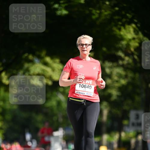 08.06.2024 - REWE Women's Run Dr. Thomas Lammeyer http://msf.ph/oto/6252846 09.06.2024 09:53:36 Laufen 10640 meine-sportfotos.de