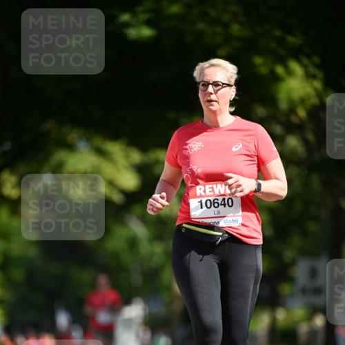 08.06.2024 - REWE Women's Run Dr. Thomas Lammeyer http://msf.ph/oto/6252860 09.06.2024 09:53:38 Laufen 10640 meine-sportfotos.de
