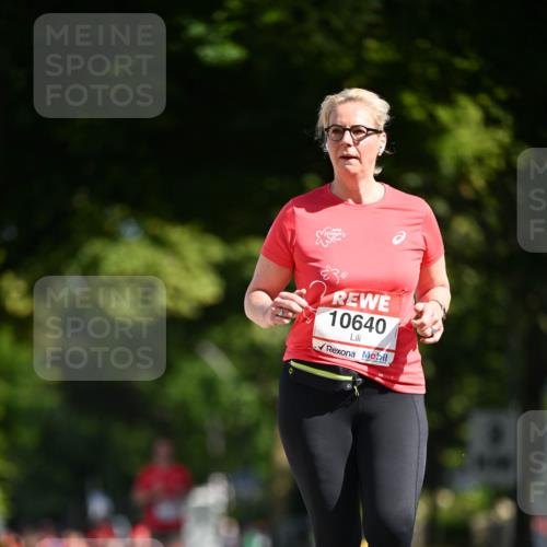 08.06.2024 - REWE Women's Run Dr. Thomas Lammeyer http://msf.ph/oto/6252862 09.06.2024 09:53:38 Laufen 10640 meine-sportfotos.de