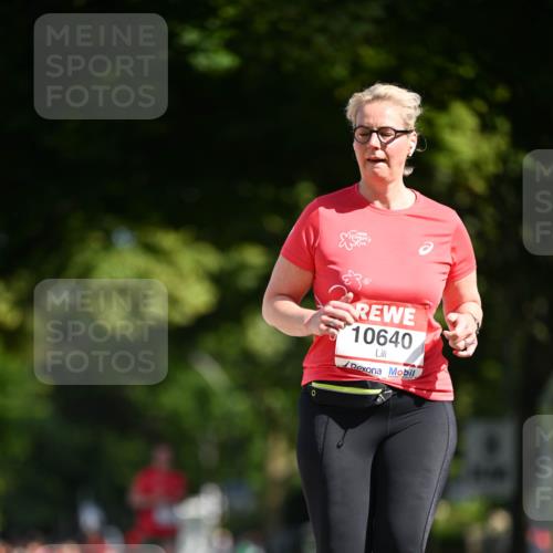 08.06.2024 - REWE Women's Run Dr. Thomas Lammeyer http://msf.ph/oto/6252865 09.06.2024 09:53:38 Laufen 10640 meine-sportfotos.de