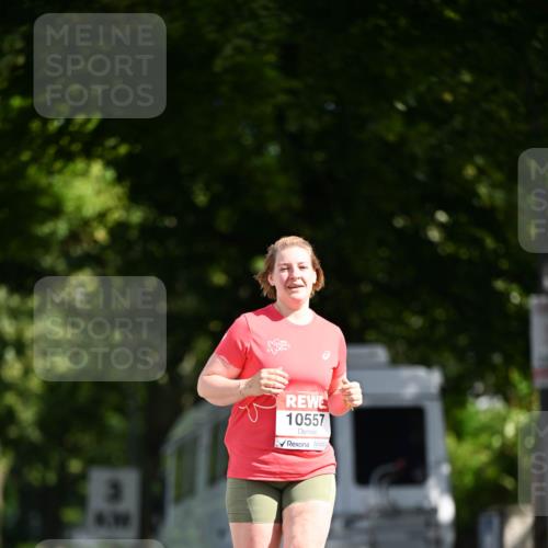 08.06.2024 - REWE Women's Run Dr. Thomas Lammeyer http://msf.ph/oto/6252869 09.06.2024 09:53:50 Laufen 10557 meine-sportfotos.de