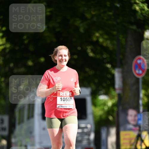 08.06.2024 - REWE Women's Run Dr. Thomas Lammeyer http://msf.ph/oto/6252875 09.06.2024 09:53:50 Laufen 10557 meine-sportfotos.de