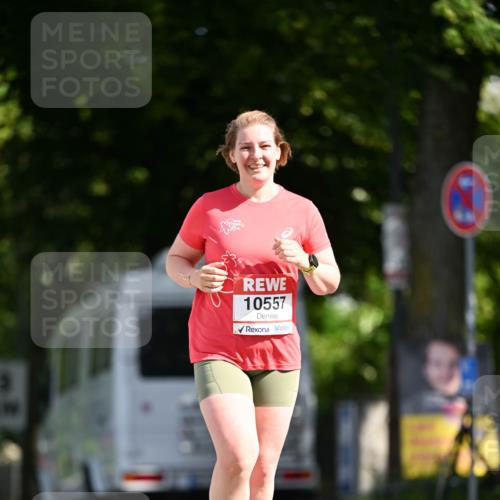 08.06.2024 - REWE Women's Run Dr. Thomas Lammeyer http://msf.ph/oto/6252879 09.06.2024 09:53:51 Laufen 10557 meine-sportfotos.de
