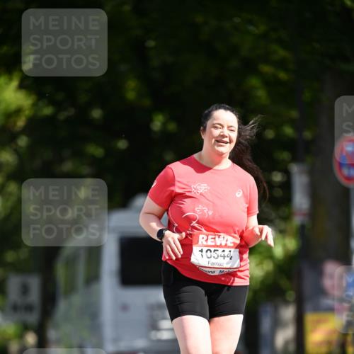 08.06.2024 - REWE Women's Run Dr. Thomas Lammeyer http://msf.ph/oto/6252959 09.06.2024 09:54:07 Laufen 91, 10544 meine-sportfotos.de