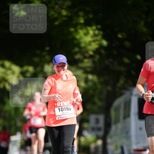 08.06.2024 - REWE Women's Run Dr. Thomas Lammeyer http://msf.ph/oto/6252980 09.06.2024 09:54:12 Laufen 10555 meine-sportfotos.de