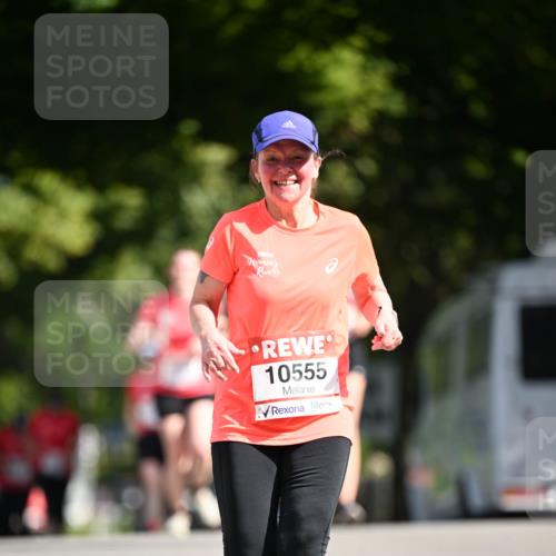 08.06.2024 - REWE Women's Run Dr. Thomas Lammeyer http://msf.ph/oto/6252997 09.06.2024 09:54:13 Laufen 10555 meine-sportfotos.de