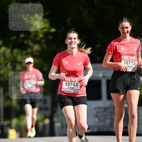08.06.2024 - REWE Women's Run Dr. Thomas Lammeyer http://msf.ph/oto/6253033 09.06.2024 09:54:19 Laufen 10743, 10773 meine-sportfotos.de
