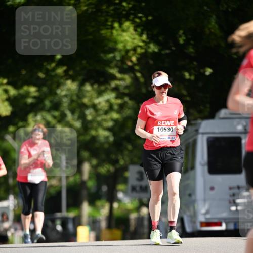 08.06.2024 - REWE Women's Run Dr. Thomas Lammeyer http://msf.ph/oto/6253046 09.06.2024 09:54:20 Laufen 10530 meine-sportfotos.de
