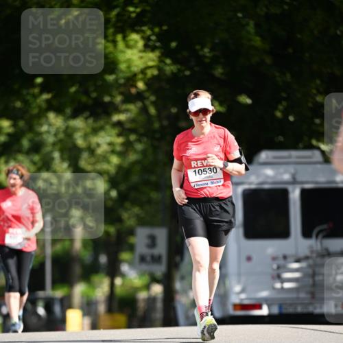 08.06.2024 - REWE Women's Run Dr. Thomas Lammeyer http://msf.ph/oto/6253050 09.06.2024 09:54:21 Laufen 10530 meine-sportfotos.de