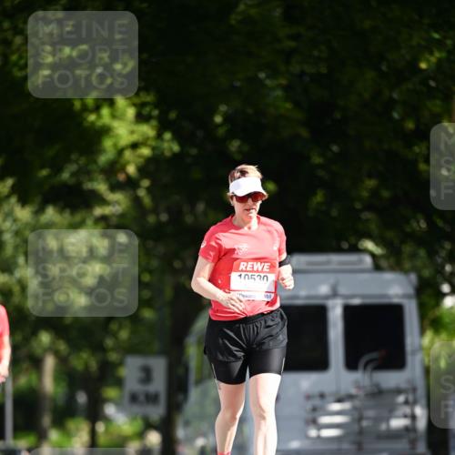 08.06.2024 - REWE Women's Run Dr. Thomas Lammeyer http://msf.ph/oto/6253055 09.06.2024 09:54:21 Laufen 10530 meine-sportfotos.de