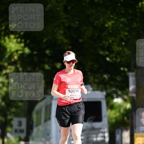 08.06.2024 - REWE Women's Run Dr. Thomas Lammeyer http://msf.ph/oto/6253059 09.06.2024 09:54:22 Laufen 10530 meine-sportfotos.de