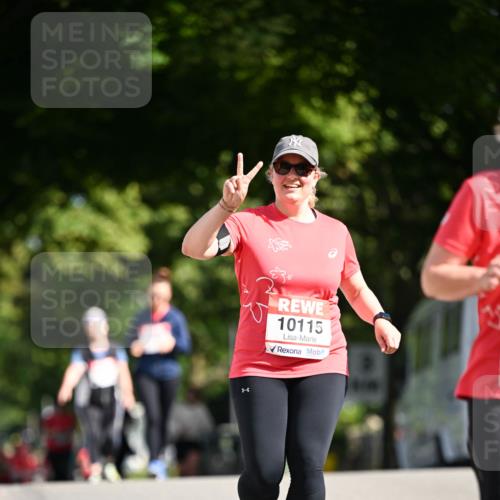08.06.2024 - REWE Women's Run Dr. Thomas Lammeyer http://msf.ph/oto/6253095 09.06.2024 09:54:29 Laufen 10115 meine-sportfotos.de