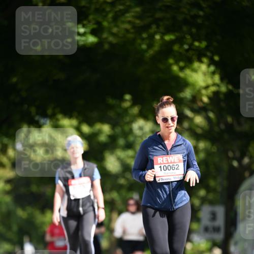 08.06.2024 - REWE Women's Run Dr. Thomas Lammeyer http://msf.ph/oto/6253113 09.06.2024 09:54:35 Laufen 10062 meine-sportfotos.de