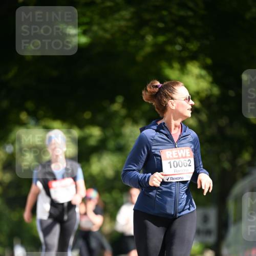 08.06.2024 - REWE Women's Run Dr. Thomas Lammeyer http://msf.ph/oto/6253130 09.06.2024 09:54:37 Laufen 10062 meine-sportfotos.de