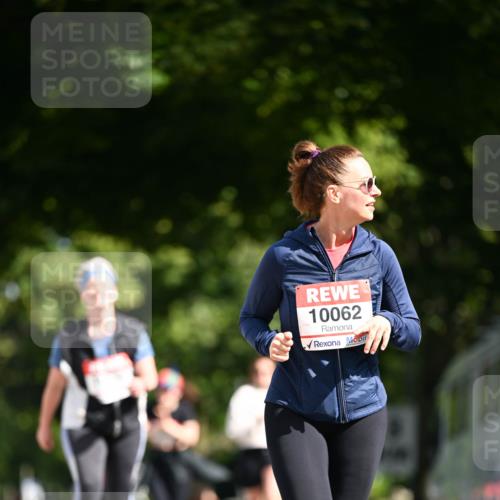 08.06.2024 - REWE Women's Run Dr. Thomas Lammeyer http://msf.ph/oto/6253131 09.06.2024 09:54:37 Laufen 10062 meine-sportfotos.de