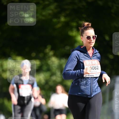 08.06.2024 - REWE Women's Run Dr. Thomas Lammeyer http://msf.ph/oto/6253137 09.06.2024 09:54:37 Laufen 9062 meine-sportfotos.de