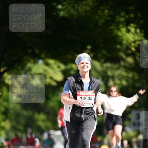 08.06.2024 - REWE Women's Run Dr. Thomas Lammeyer http://msf.ph/oto/6253147 09.06.2024 09:54:39 Laufen 10633 meine-sportfotos.de