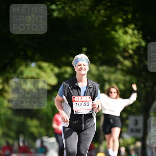 08.06.2024 - REWE Women's Run Dr. Thomas Lammeyer http://msf.ph/oto/6253148 09.06.2024 09:54:39 Laufen 10633 meine-sportfotos.de