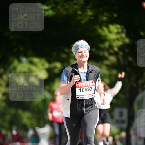 08.06.2024 - REWE Women's Run Dr. Thomas Lammeyer http://msf.ph/oto/6253154 09.06.2024 09:54:40 Laufen 10633 meine-sportfotos.de