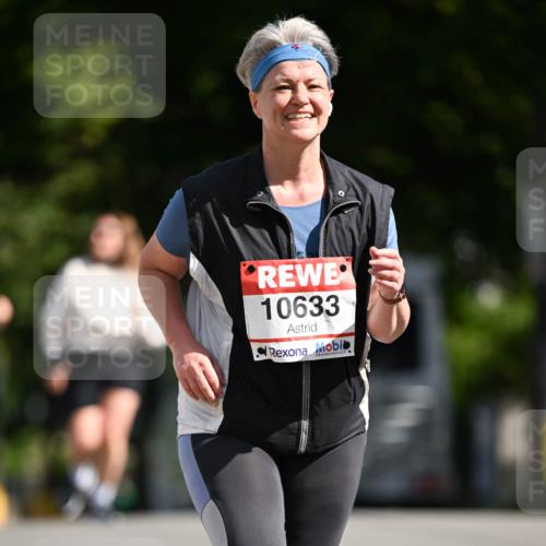 08.06.2024 - REWE Women's Run Dr. Thomas Lammeyer http://msf.ph/oto/6253172 09.06.2024 09:54:41 Laufen 10633 meine-sportfotos.de