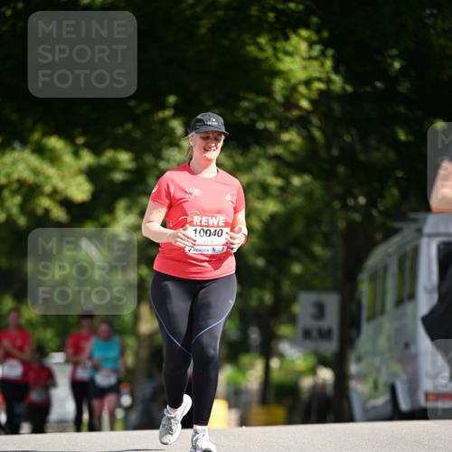 08.06.2024 - REWE Women's Run Dr. Thomas Lammeyer http://msf.ph/oto/6253207 09.06.2024 09:54:47 Laufen 10040 meine-sportfotos.de