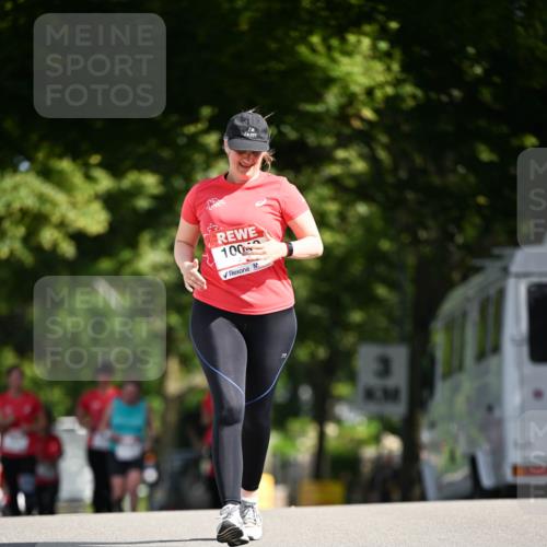 08.06.2024 - REWE Women's Run Dr. Thomas Lammeyer http://msf.ph/oto/6253210 09.06.2024 09:54:47 Laufen 100 meine-sportfotos.de