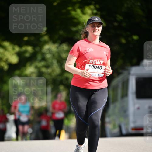 08.06.2024 - REWE Women's Run Dr. Thomas Lammeyer http://msf.ph/oto/6253233 09.06.2024 09:54:49 Laufen 10040 meine-sportfotos.de