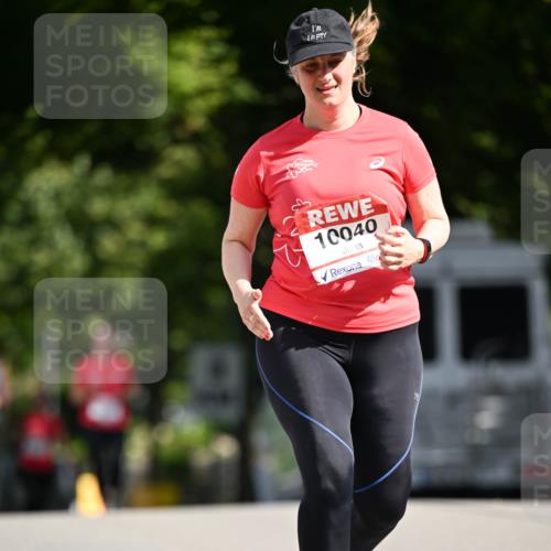 08.06.2024 - REWE Women's Run Dr. Thomas Lammeyer http://msf.ph/oto/6253246 09.06.2024 09:54:50 Laufen 10040 meine-sportfotos.de