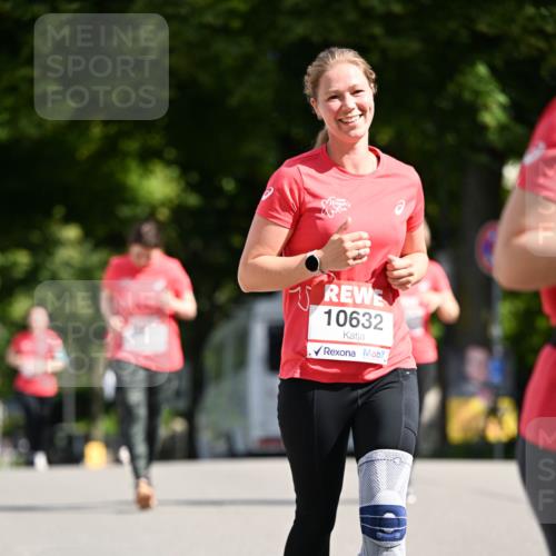 08.06.2024 - REWE Women's Run Dr. Thomas Lammeyer http://msf.ph/oto/6253293 09.06.2024 09:55:05 Laufen 10632 meine-sportfotos.de