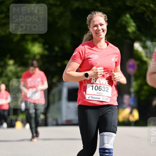 08.06.2024 - REWE Women's Run Dr. Thomas Lammeyer http://msf.ph/oto/6253295 09.06.2024 09:55:05 Laufen 10632 meine-sportfotos.de