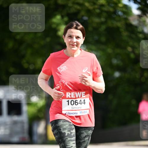 08.06.2024 - REWE Women's Run Dr. Thomas Lammeyer http://msf.ph/oto/6253318 09.06.2024 09:55:09 Laufen 10644 meine-sportfotos.de